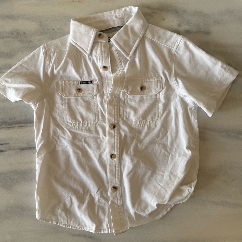 PONCHO white shirt 4T